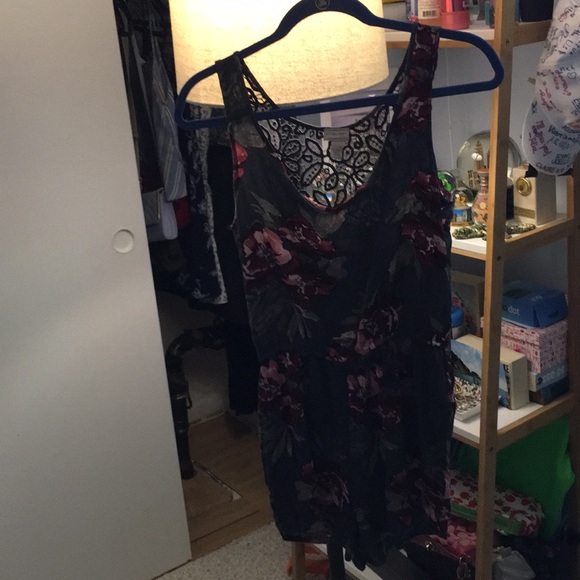 Floral romper - Picture 4 of 5